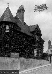 Cottage Hospital 1906, Lyme Regis