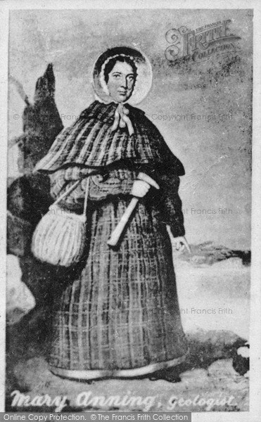 Photo of Lyme Regis, Mary Anning