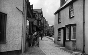 The Pavement, Broad Street c.1955, Lyme Regis