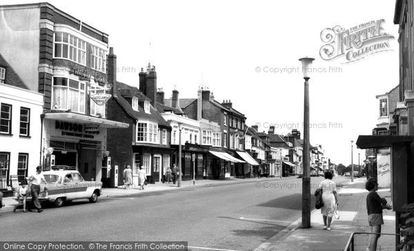 Photo of Lymington, High Street c.1960