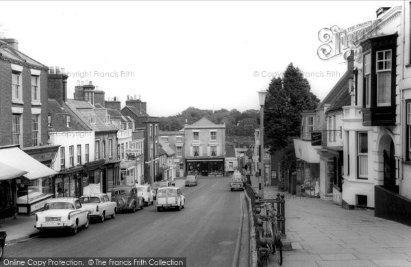 Photo of Lymington, High Street c.1960