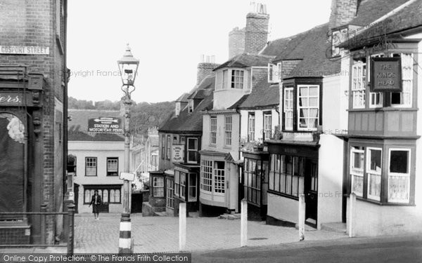 Photo of Lymington, Quay Hill c.1955
