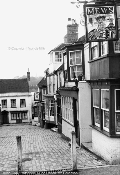 Photo of Lymington, Quay Hill c.1955