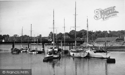 The River c.1955, Lymington