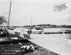 The River c.1960, Lymington