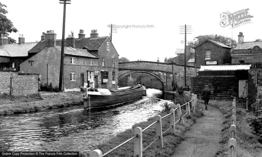 Lymm, the Canal c1955