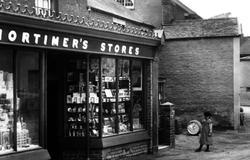 Mortimer's Stores 1904, Lympstone