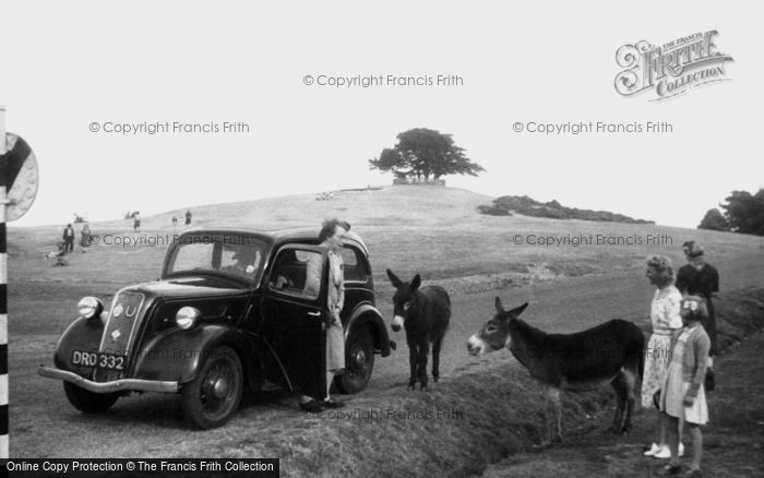 Photo of Lyndhurst, Bolton's Bench c.1955