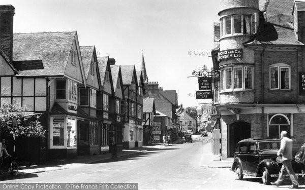 Photo of Lyndhurst, c.1950