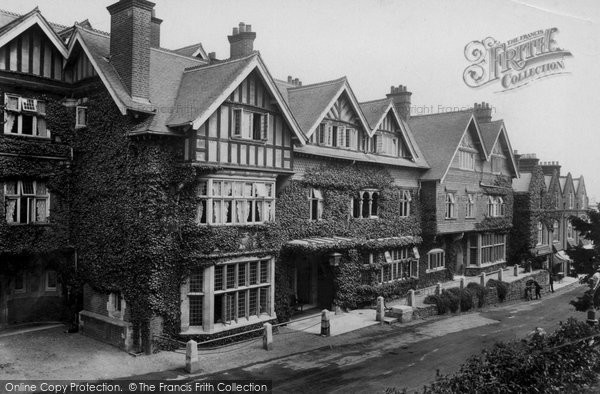 Photo of Lyndhurst, Crown Hotel 1908
