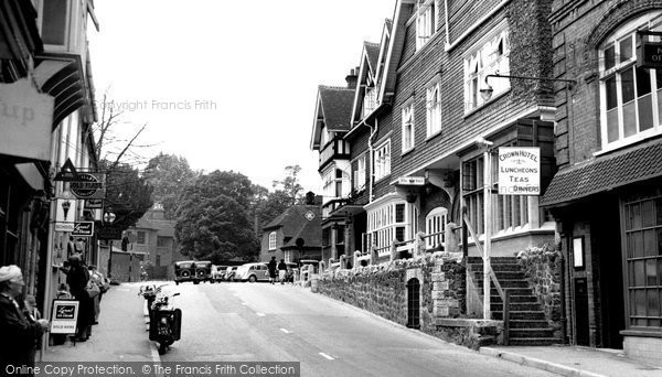 Photo of Lyndhurst, Crown Hotel c.1955