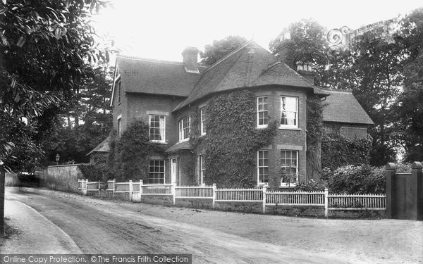 Photo of Lyndhurst, Red Lodge 1904