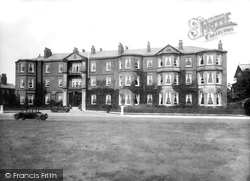 Clifton Arms 1929, Lytham