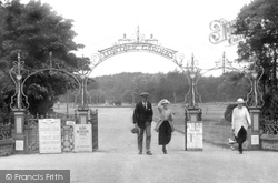 Lowther Gardens Entrance 1921, Lytham