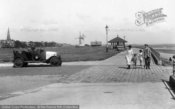 Photo of Lytham, Promenade 1924