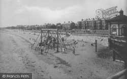 West Beach 1924, Lytham