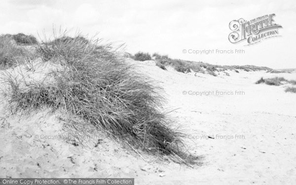 Photo of Mablethorpe, North End, The Beach c.1950