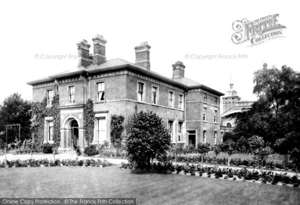 Photo of Macclesfield, Parkside Asylum, Doctor's House 1898