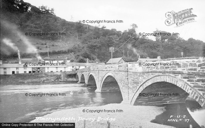 Photo of Machynlleth, Dovey Bridge c.1939