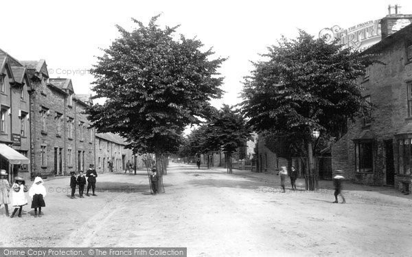 Photo of Machynlleth, Maengwyn Street 1899