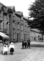 Maengwyn Street 1899, Machynlleth