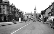 Maengwyn Street And The Wynnstay Hotel 1934, Machynlleth