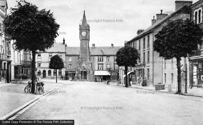 Photo of Machynlleth, Maengwyn Street c.1900