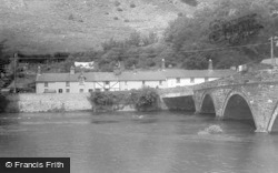 The Bridge 1956, Machynlleth