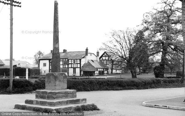 Photo of Madley, The Old Cross And Town House c.1955