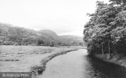 Afon Dwryd c.1960, Maentwrog