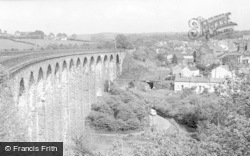 The Viaduct c.1955, Maesycwmmer