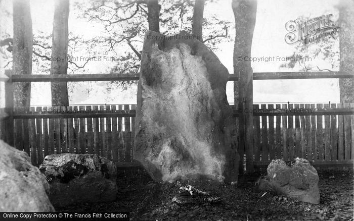 Photo of Maiden Bradley, Brimble Hill Clump, Duke's Grave Stone c.1930