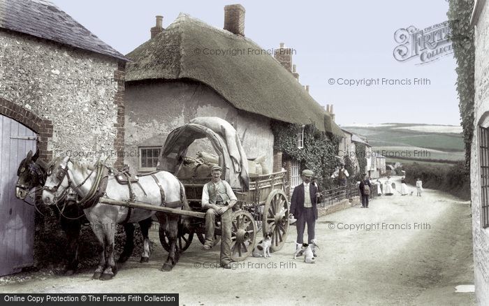 Photo of Maiden Newton, Dorchester Road 1906
