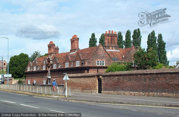 Photo of Maidenhead, Almshouses 2004