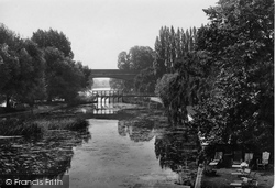 Backwater 1899, Maidenhead