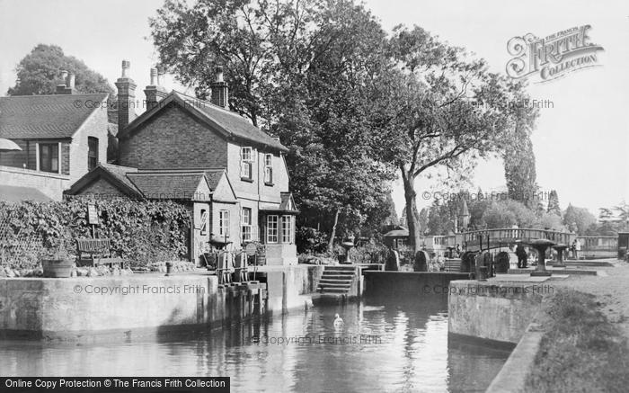 Photo of Maidenhead, Boulter's Lock c.1950