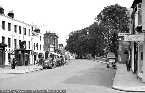 Photo of Maidenhead, Bridge Street c.1955