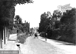 Castle Hill 1904, Maidenhead