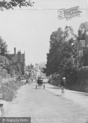 Castle Hill 1904, Maidenhead