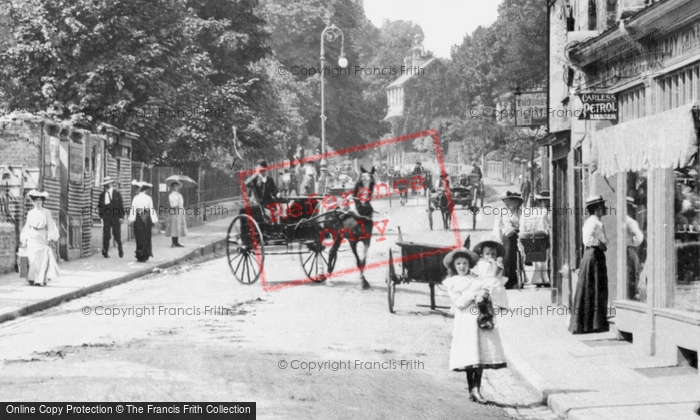 Photo of Maidenhead, Castle Hill 1904