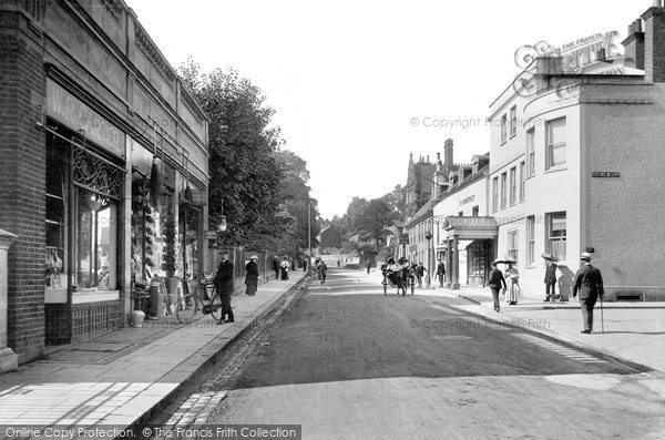 Photo of Maidenhead, Castle Hill 1911