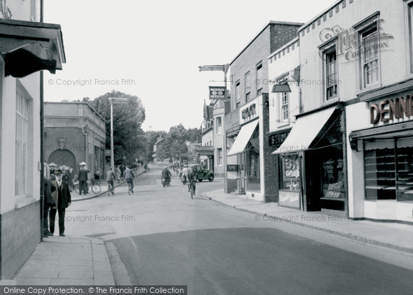 Photo of Maidenhead, Castle Hill c.1955