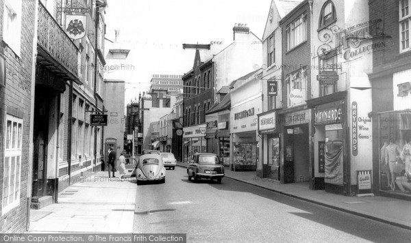 Photo of Maidenhead, High Street c.1965