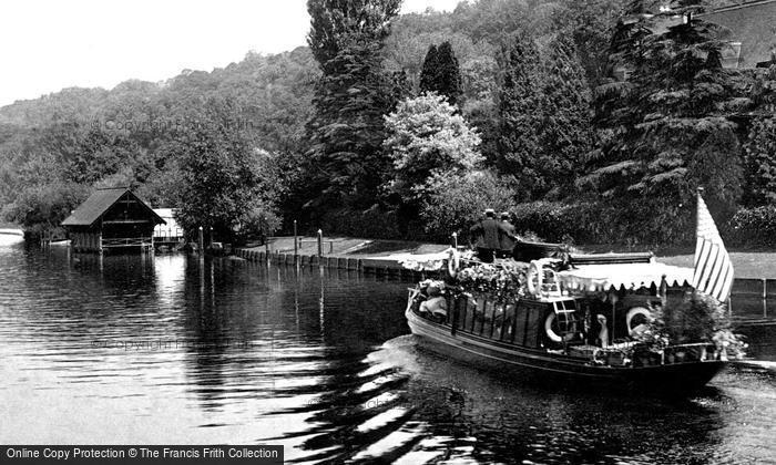 Photo of Maidenhead, Pleasure Boat At Ray Mead 1906