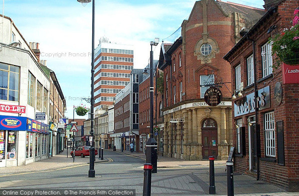 Photo of Maidenhead, Queen Street 2004