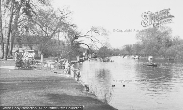 Photo of Maidenhead, The River From Bridge Gardens c.1955