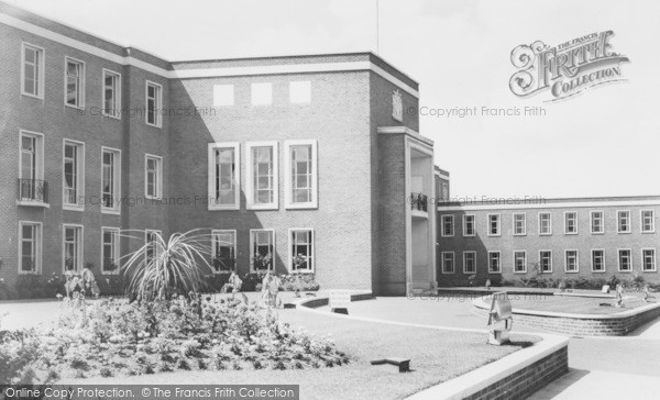 Photo of Maidenhead, Town Hall c.1965