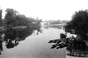 View From The Bridge 1893, Maidenhead