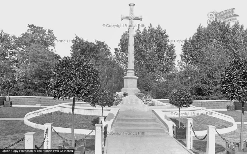 Maidenhead, War Memorial 1921