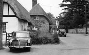 Maids Moreton, Ford Consul Car c.1955, Maids' Moreton